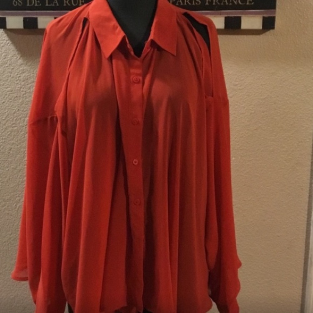 Jennifer Lopez Hi-Low Cold Shoulder Sheer blouse Size Large